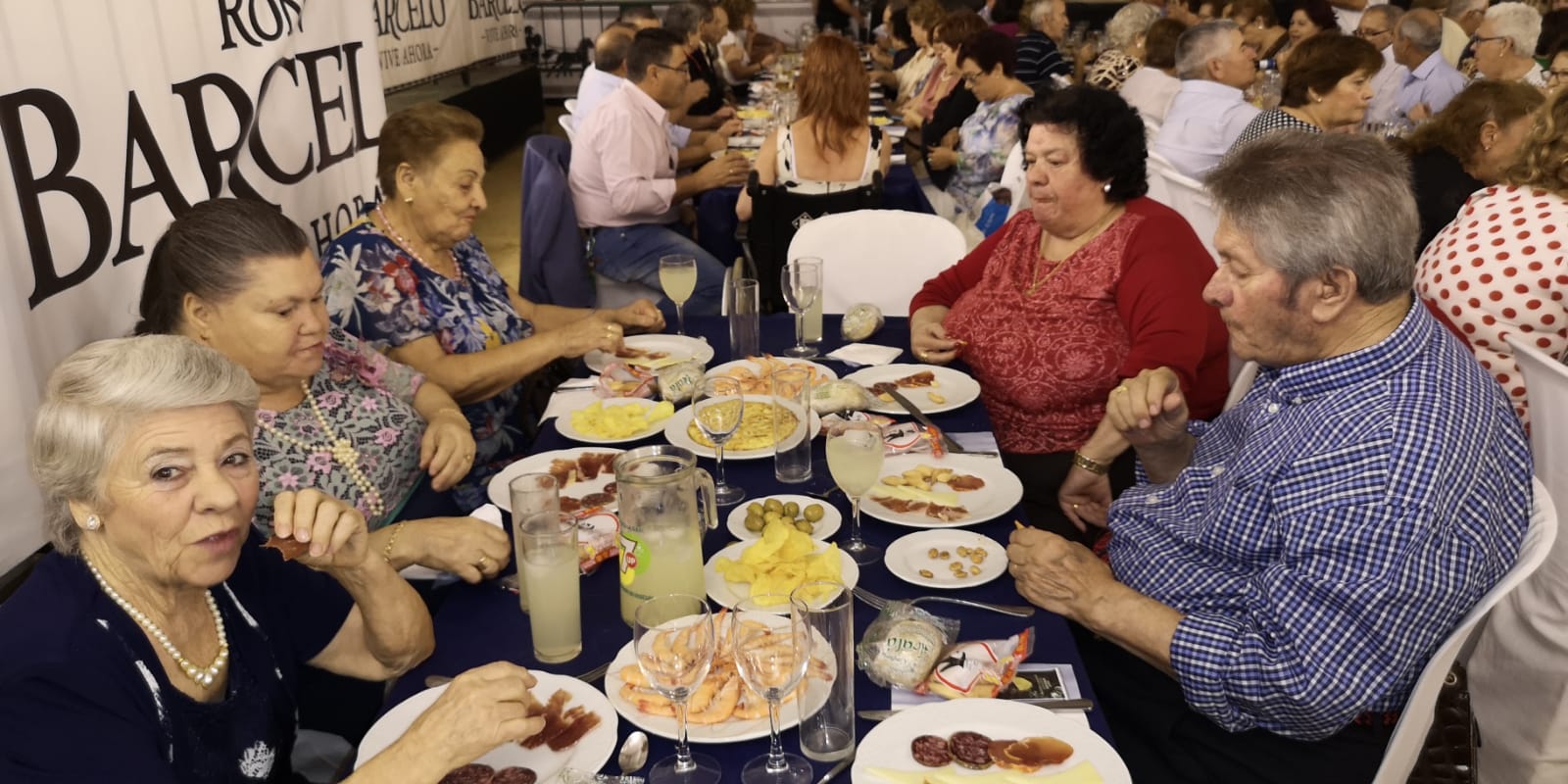 cena mayores 10 04102019
