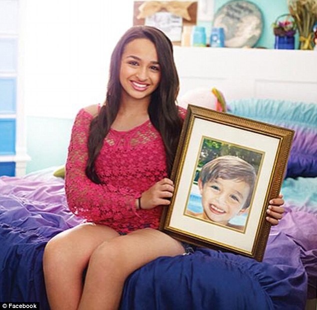 jazz-jennings-before-after